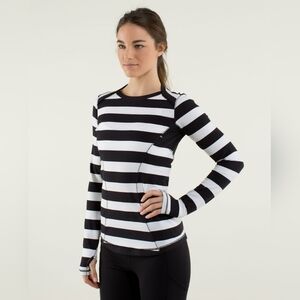 Lululemon Base Runner Long SleeveStraightup Stripe Black White / Black